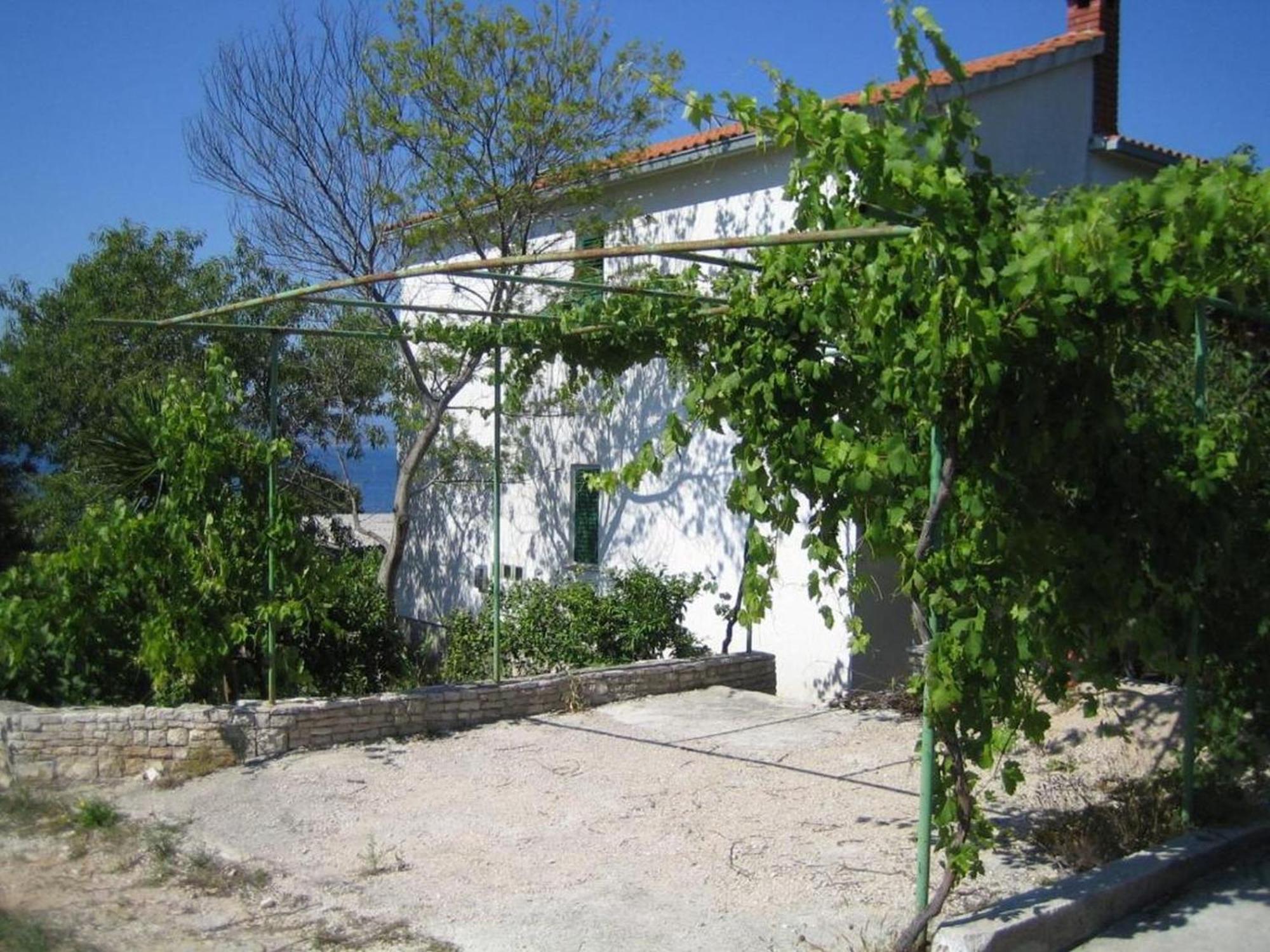 Apartment Nansi Necujam Exterior photo